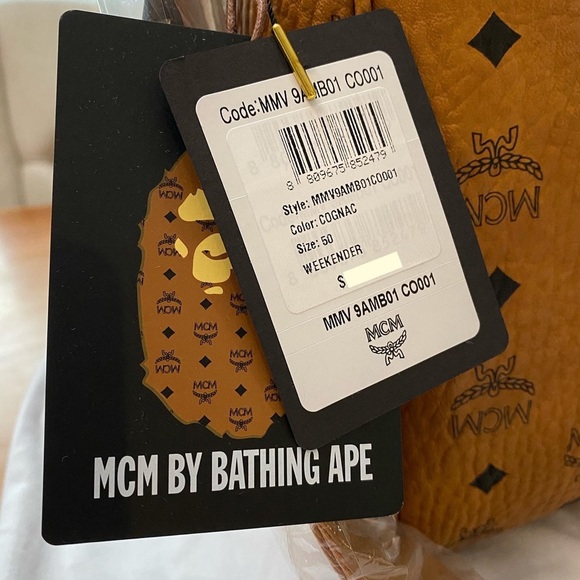 VERY RARE!! Bape x MCM Duffle - Picture 7 of 8